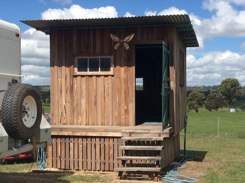 OFF THE GRID/LIVEABLE SHED/HOLIDAY SHED 8