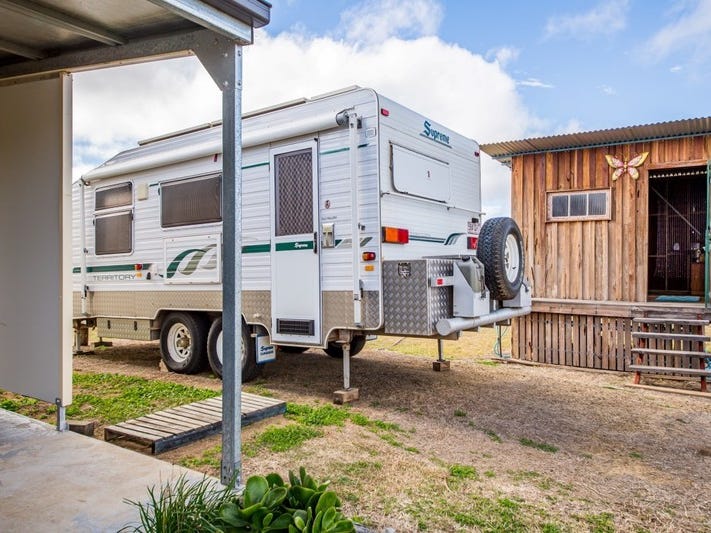 OFF THE GRID/LIVEABLE SHED/HOLIDAY SHED 22