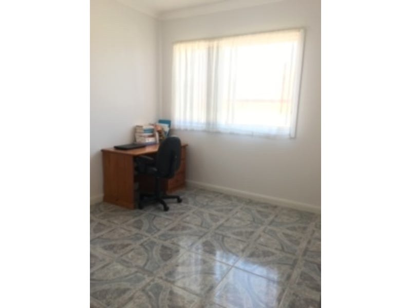 FOR SALE HOUSE 12