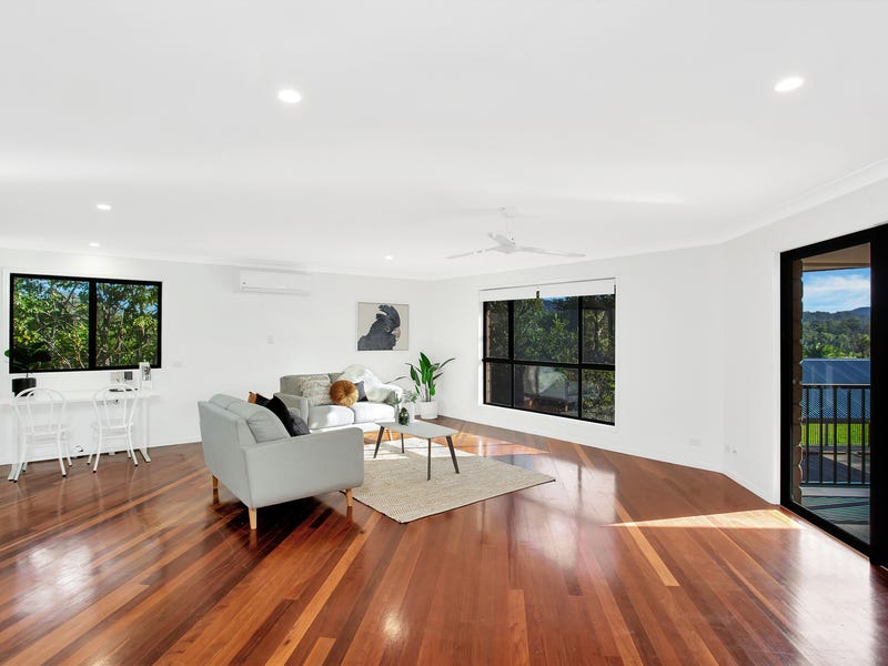 9 Bedrooms, Dual Living, 2 7