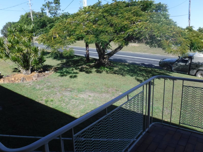 Water views 3 Bedroom 2 24