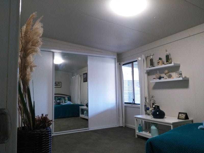 Well Presented Relocatable 5