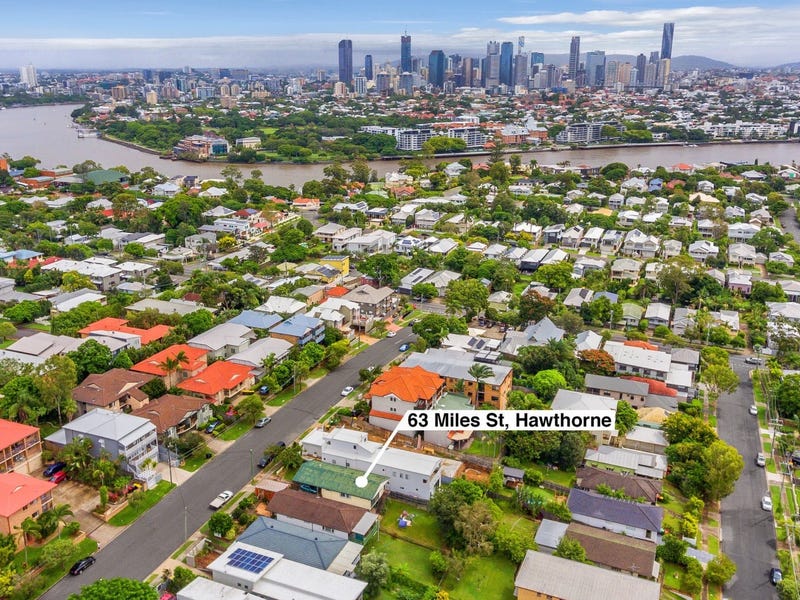 Hawthorne land with a removable 2