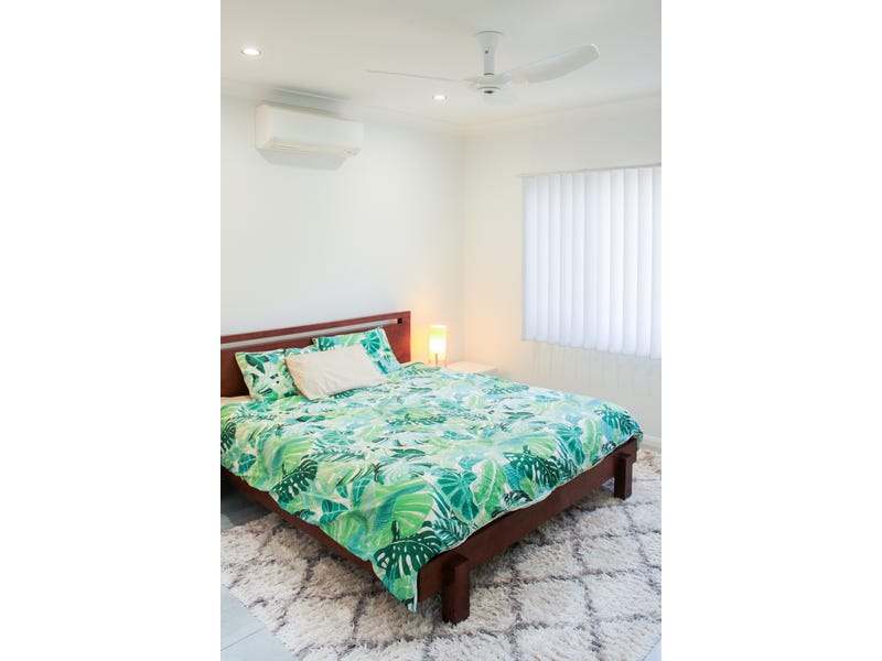 Gorgeous 4 bedroom executive home 12
