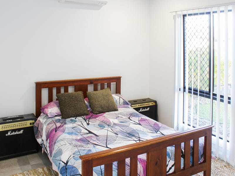 Gorgeous 4 bedroom executive home 16