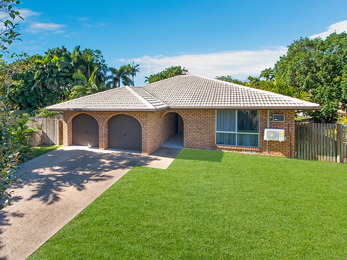 Loving Refurbished Home In Quiet Cul-de-sac flood free area
