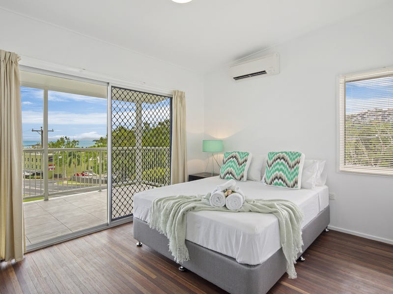 Renovated Airlie Cottage in the Heart of Airlie Beach
