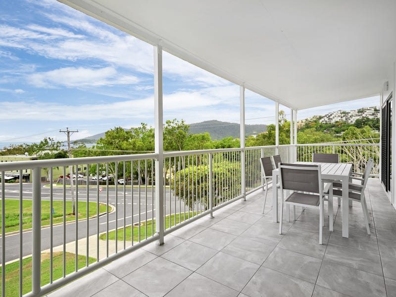 Renovated Airlie Cottage in the 3