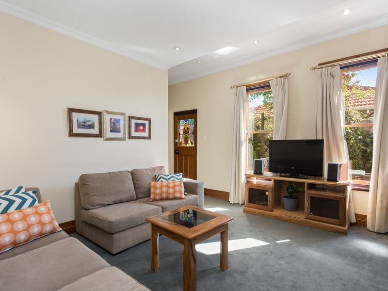 1 Village Lane 100-102 South 8