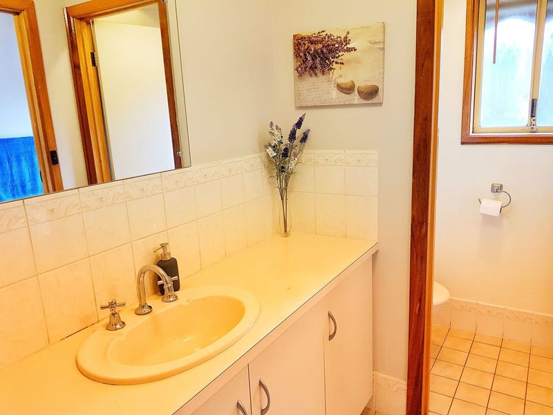 Spacious Family Home – Much 9