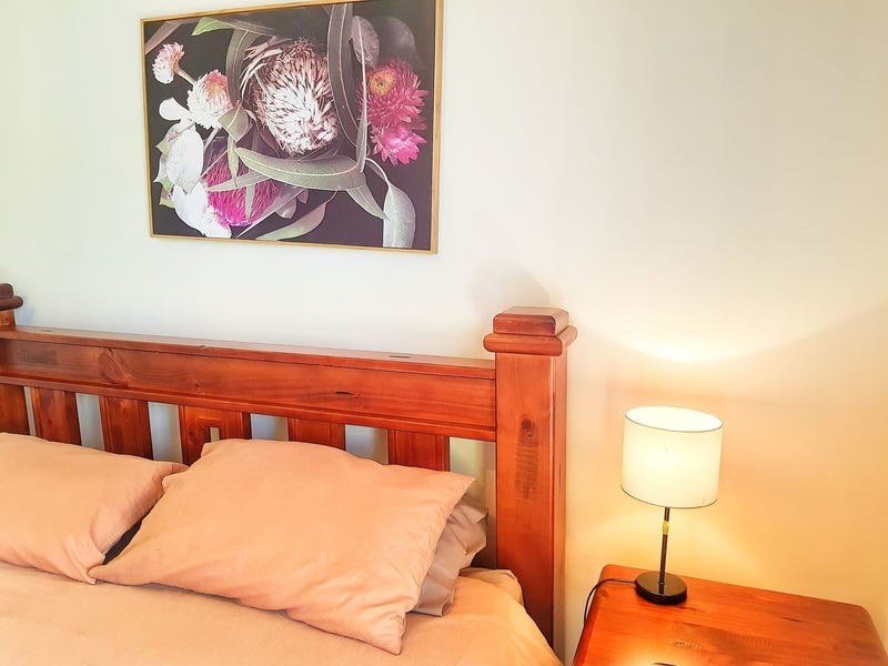 Spacious Family Home – Much 11