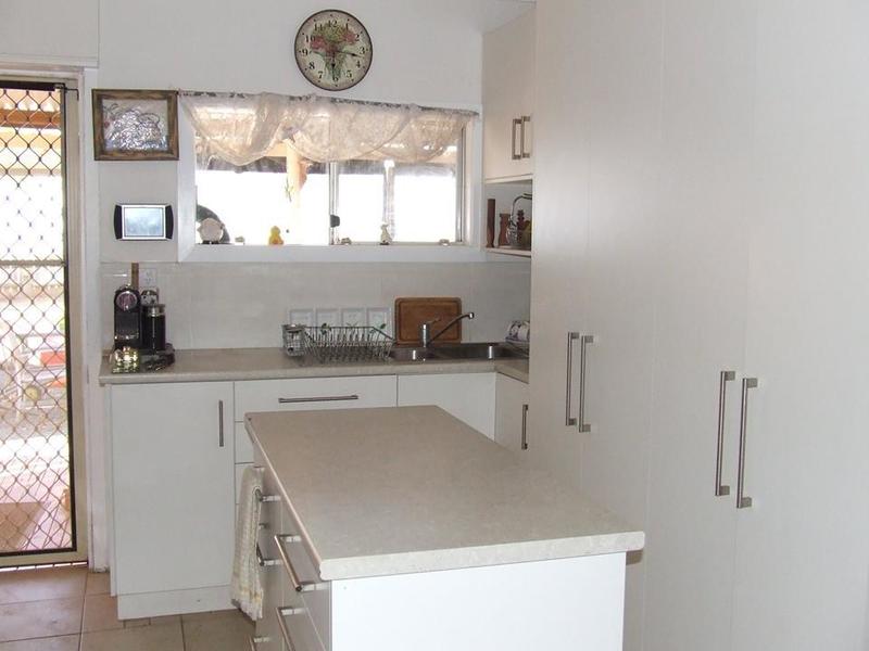 3 bedroom House on 2500 m2 …. URGENT SALE due to health reasons