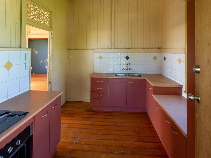 Need this house sold! 6