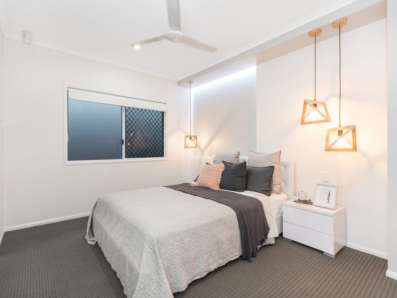 BRAND NEW 4 BEDROOMS, 2 6