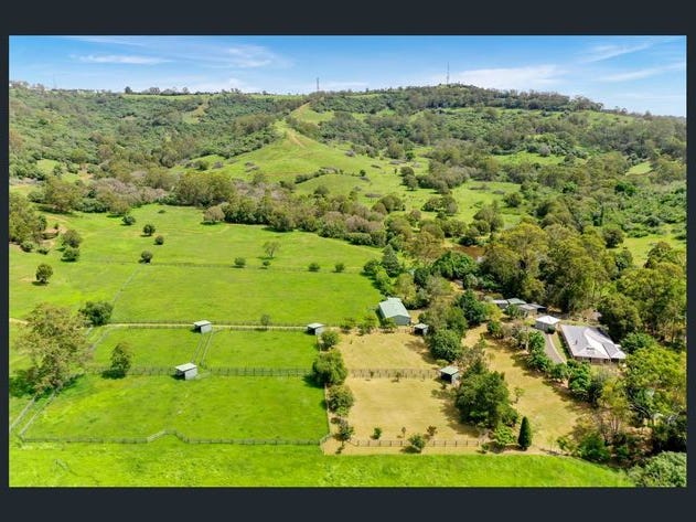 HORSE LOVERS 25ACRE PROPERTY IN 26