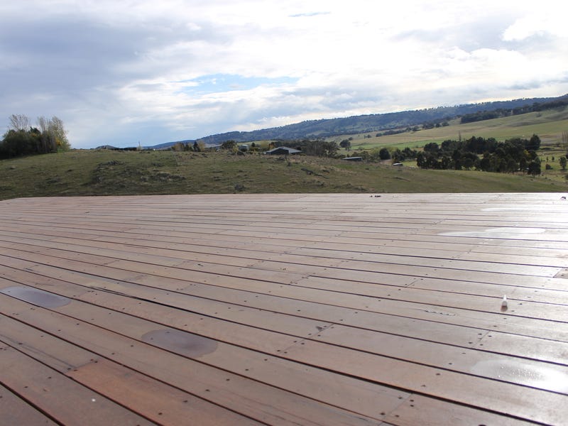 Stunning Views, Opulent Country Lifestyle 17