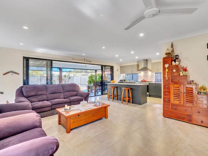 Under Offer 4