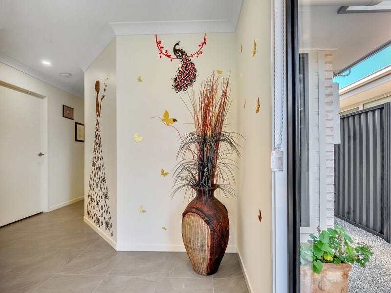 Under Offer 5