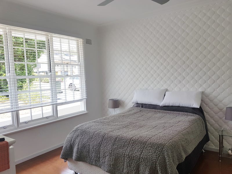 North Lambton Property With 4 8