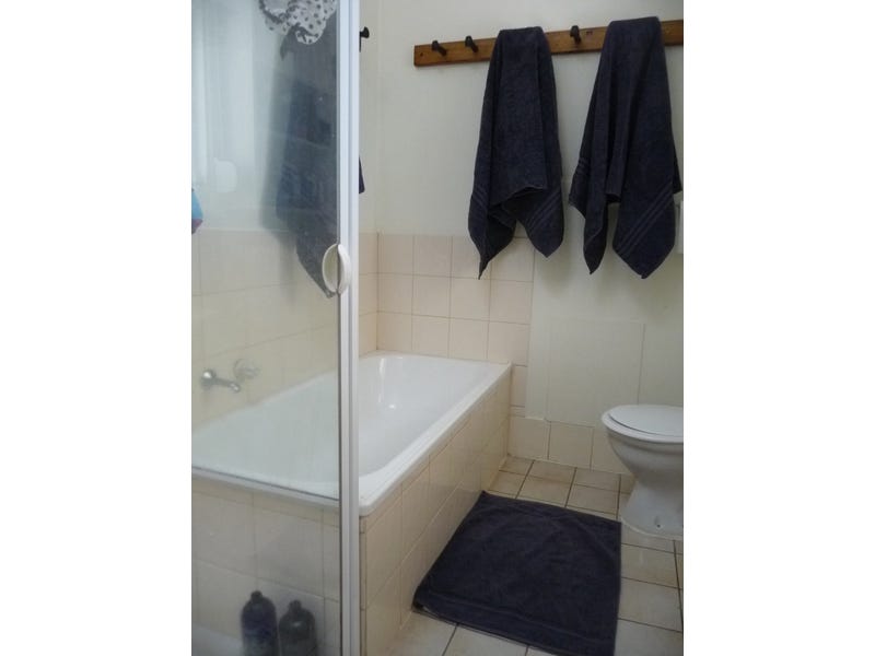 HOUSE FOR SALE 18