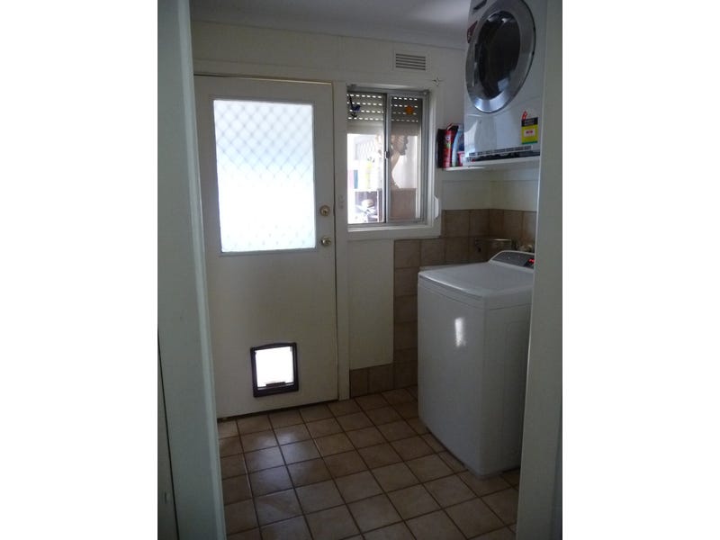 HOUSE FOR SALE 20