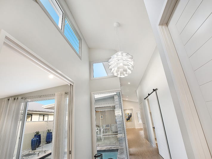 STYLISH MODERN FAMILY HOME, The 4