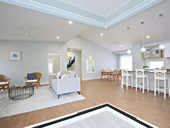 STYLISH MODERN FAMILY HOME, The 13
