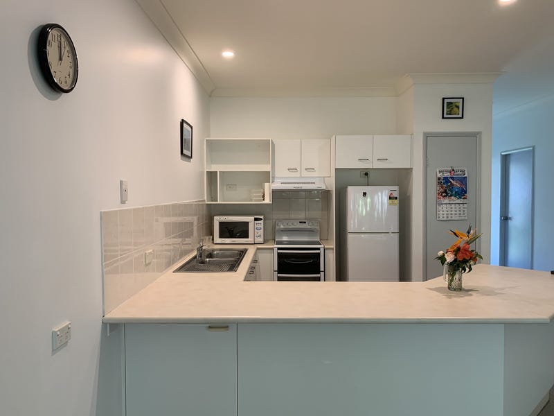 Lovely 2 bed Unit in 6