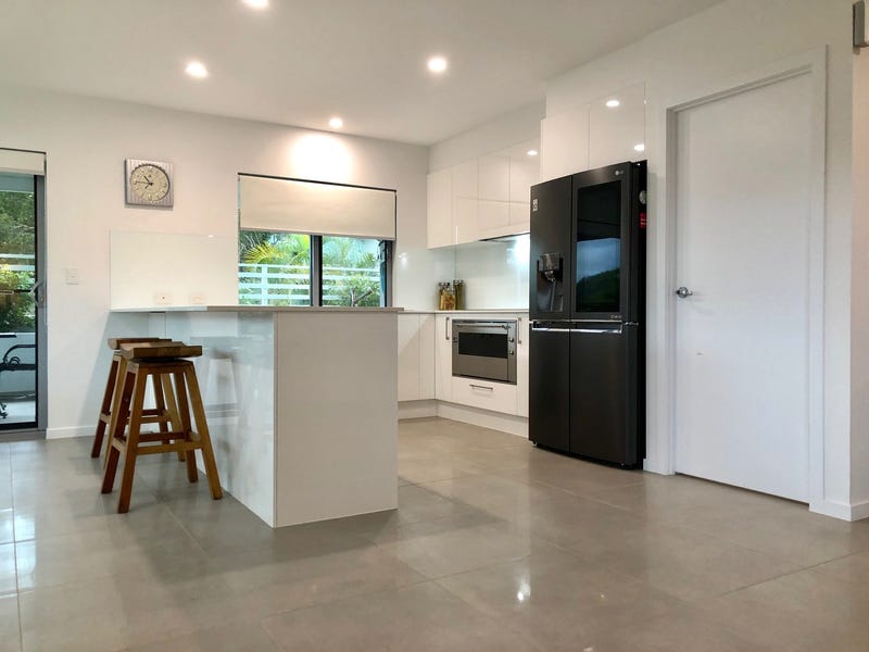 Super Sized 361 Sq Mtr 5