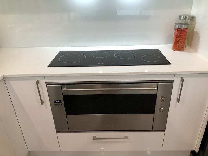 Super Sized 361 Sq Mtr 10