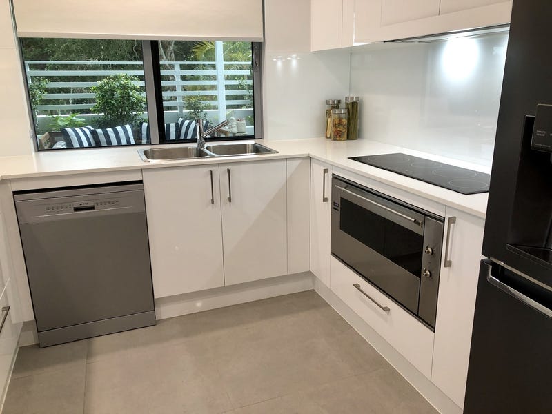 Super Sized 361 Sq Mtr 11