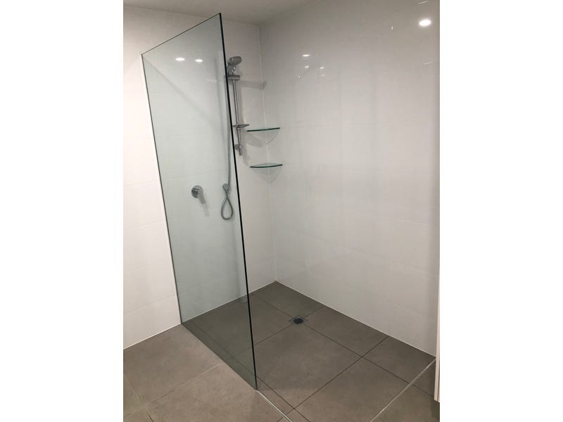 Super Sized 361 Sq Mtr 25