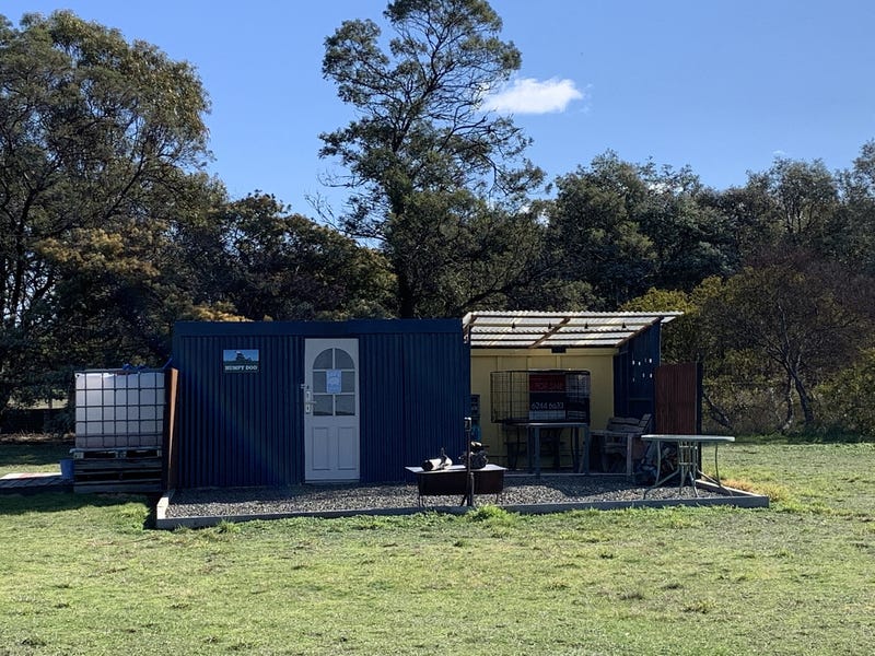 RURAL RELAXING LIFESTYLE 24