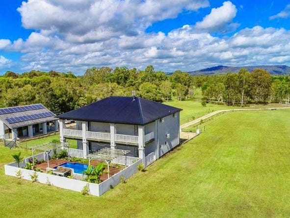 Quality Country Living – Dual 12