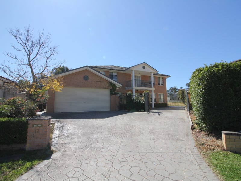 SOLD FOR $981,000