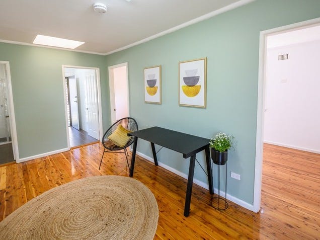 Fully Renovated Spacious 4 Bedroom 3