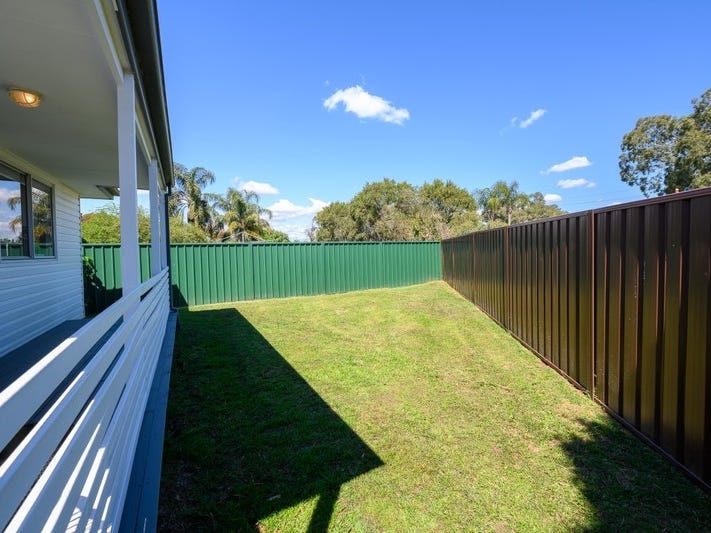 Fully Renovated Spacious 4 Bedroom 15