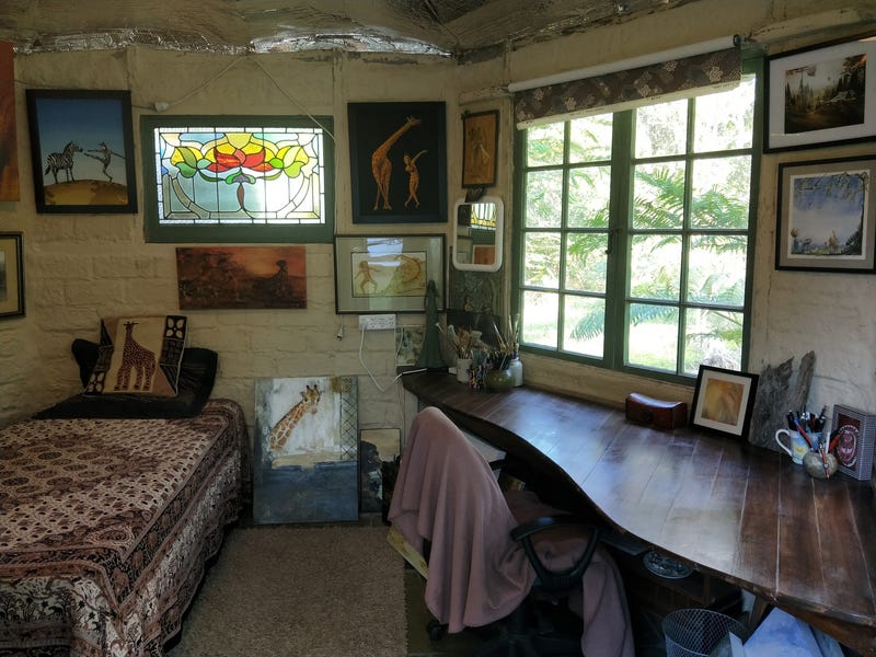 Idyllic lifestyle home on small 15