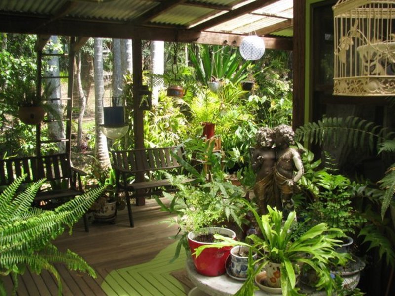 Family Home nestled in the 25