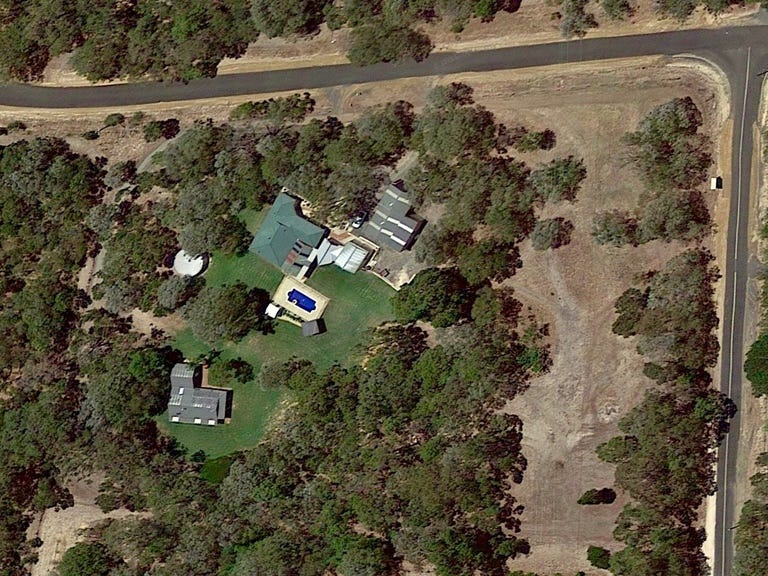 UNDER OFFER 5 ACRES OF 3