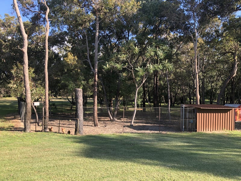 UNDER OFFER 5 ACRES OF 18