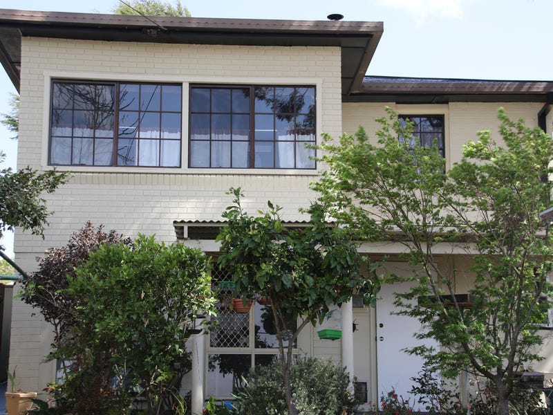 Fully Renovated 3 Bedroom Brick 3