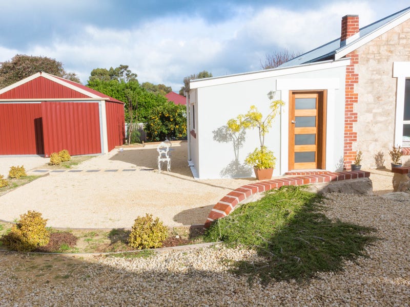 Modern living in the heart 21