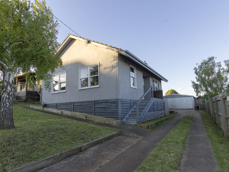 9 Bertram street, Drouin