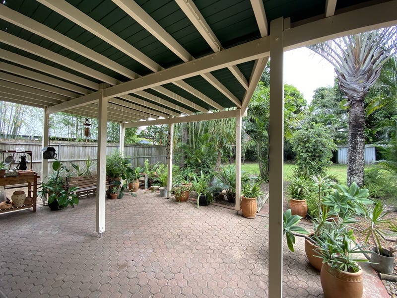 Large Family Home 10
