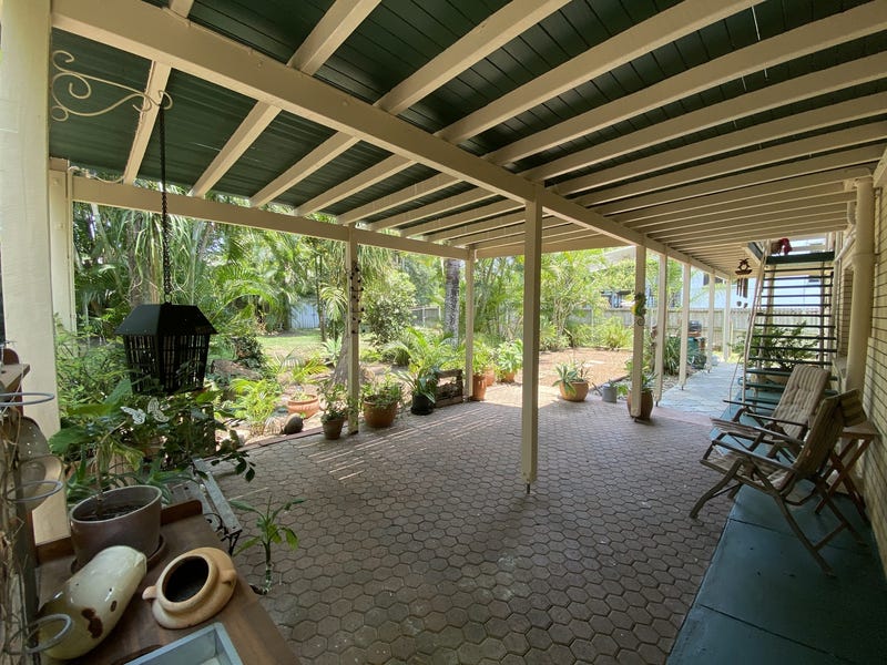 Large Family Home 11