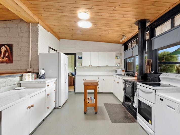 Rural Lifestyle Property 2