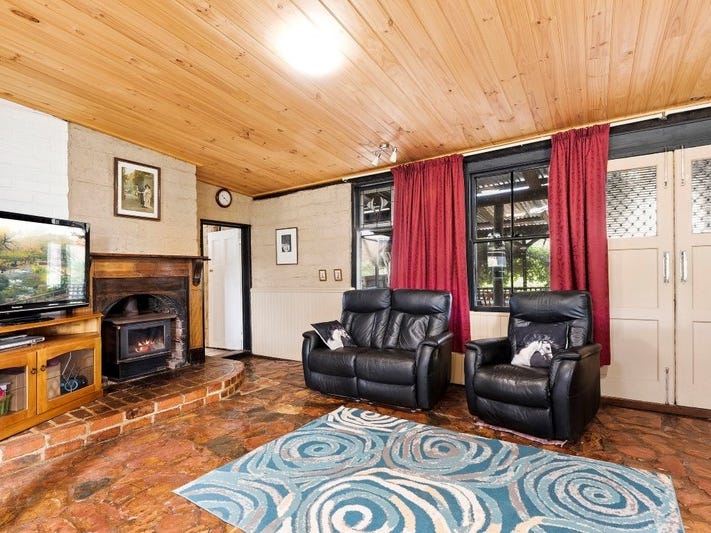 Rural Lifestyle Property 4