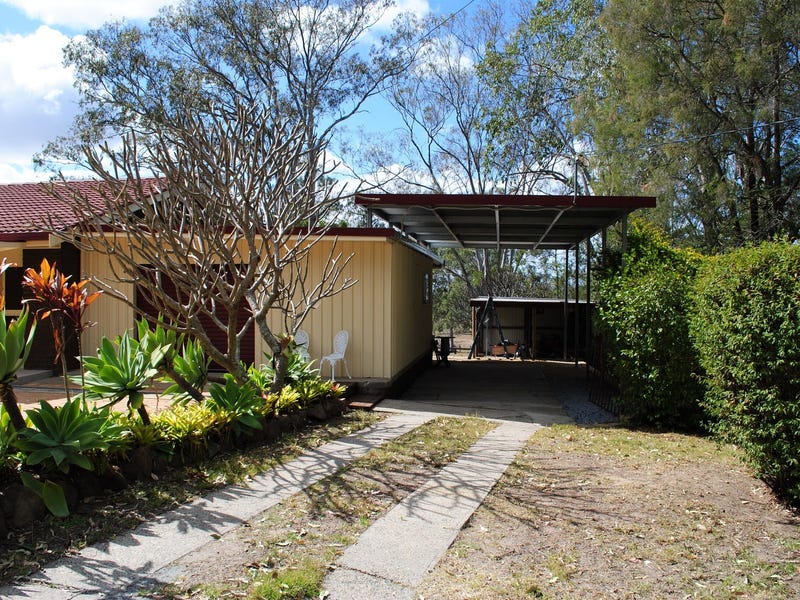 5 Bedroom Home on 5 3