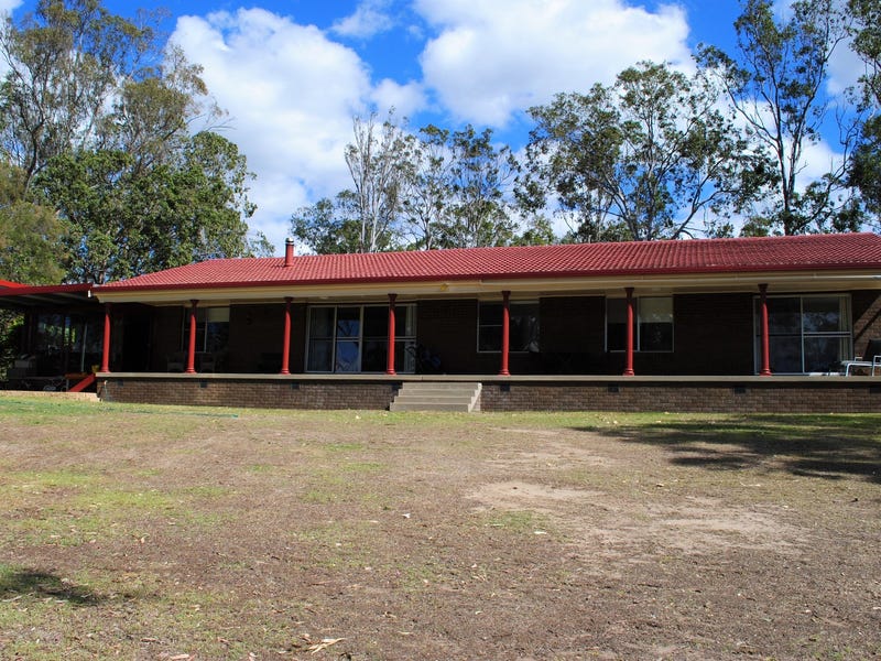 5 Bedroom Home on 5 7